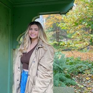 Meet your Posher, Hanna